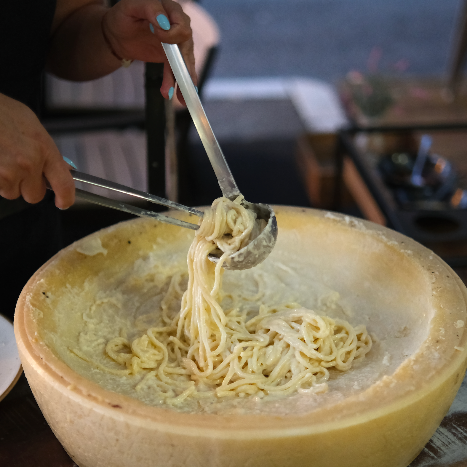 Parmigiano-Reggiano Half a Wheel - 16-20M (40+lbs)